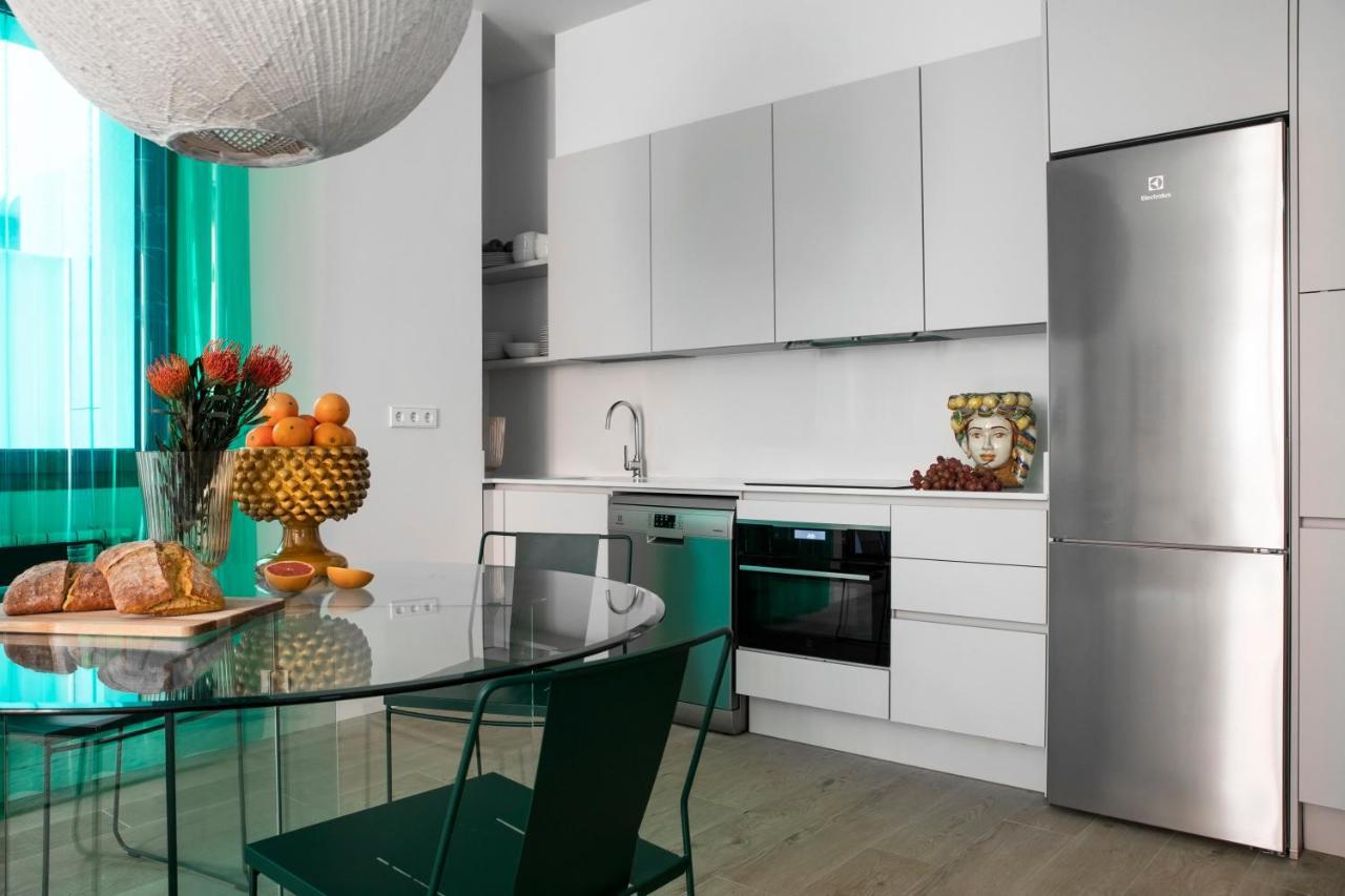 Calatrava Design II Apartment Madrid Bagian luar foto