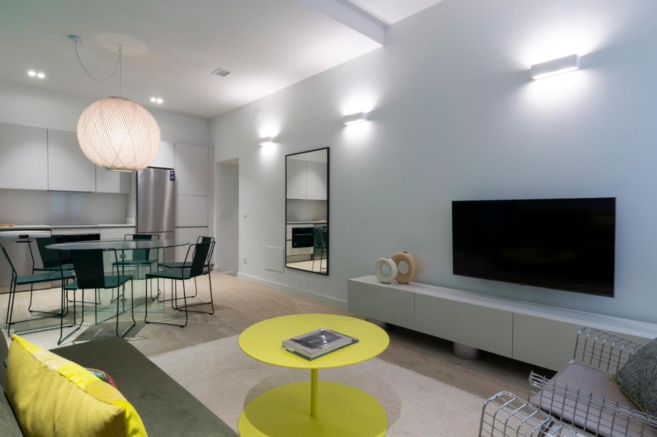 Calatrava Design II Apartment Madrid Bagian luar foto